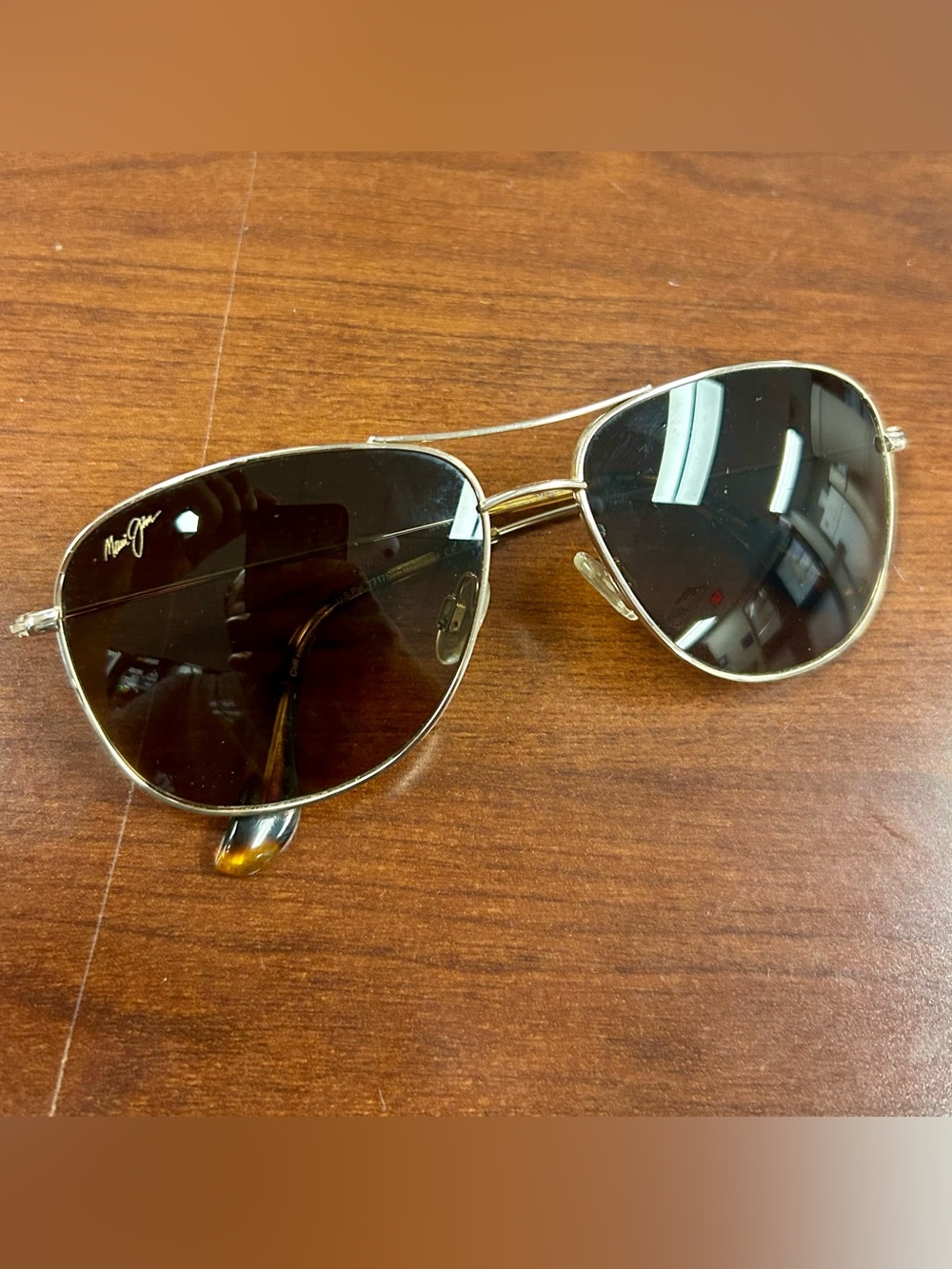 Maui Jim Men's Gold Frame Polarized Aviator Sunglasses - Black Lenses
